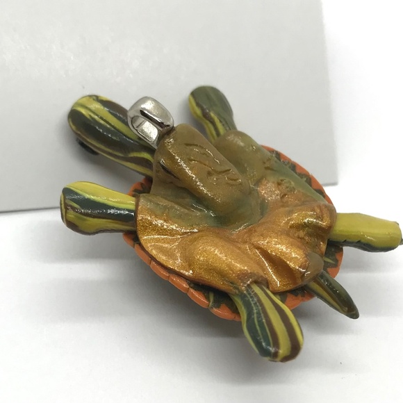 Turtle Pendant - Picture 3 of 4